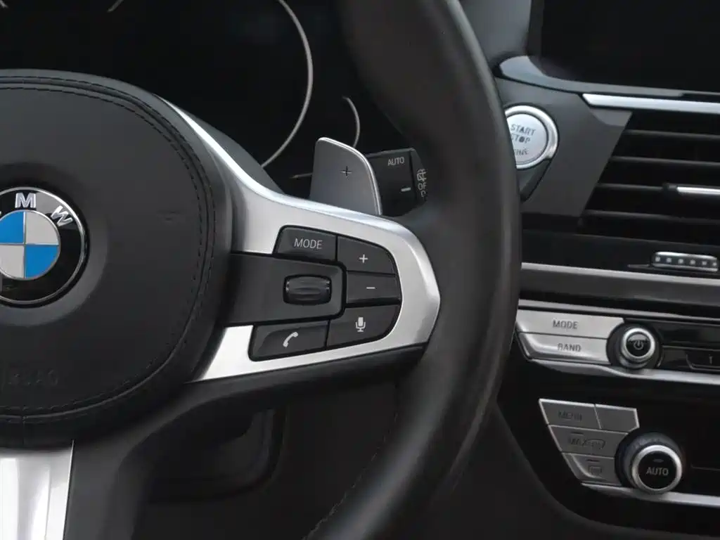 BMW X3 2019 — фото 16