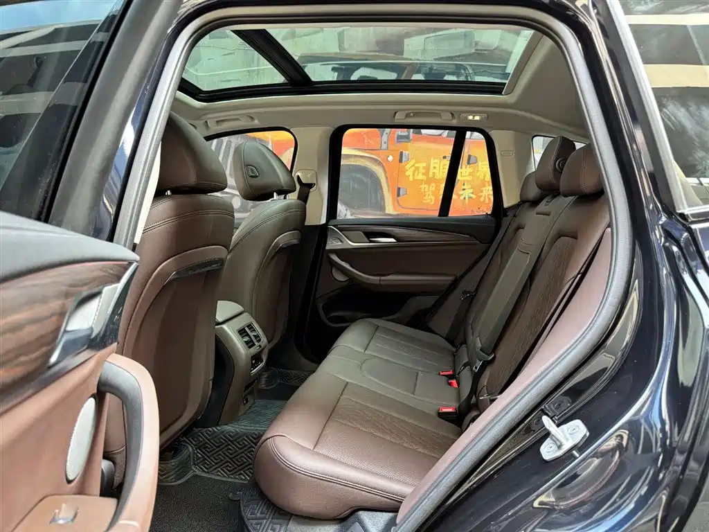 BMW X3 2022 — фото 10