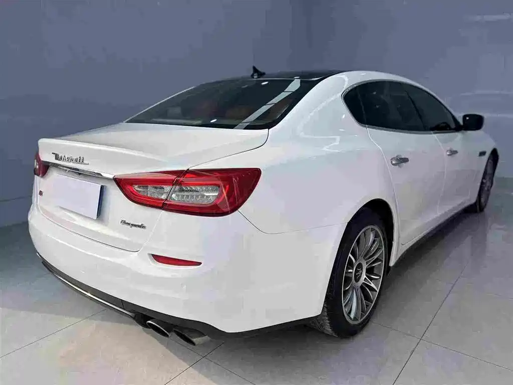 Maserati Quattroporte 2014 — фото 5