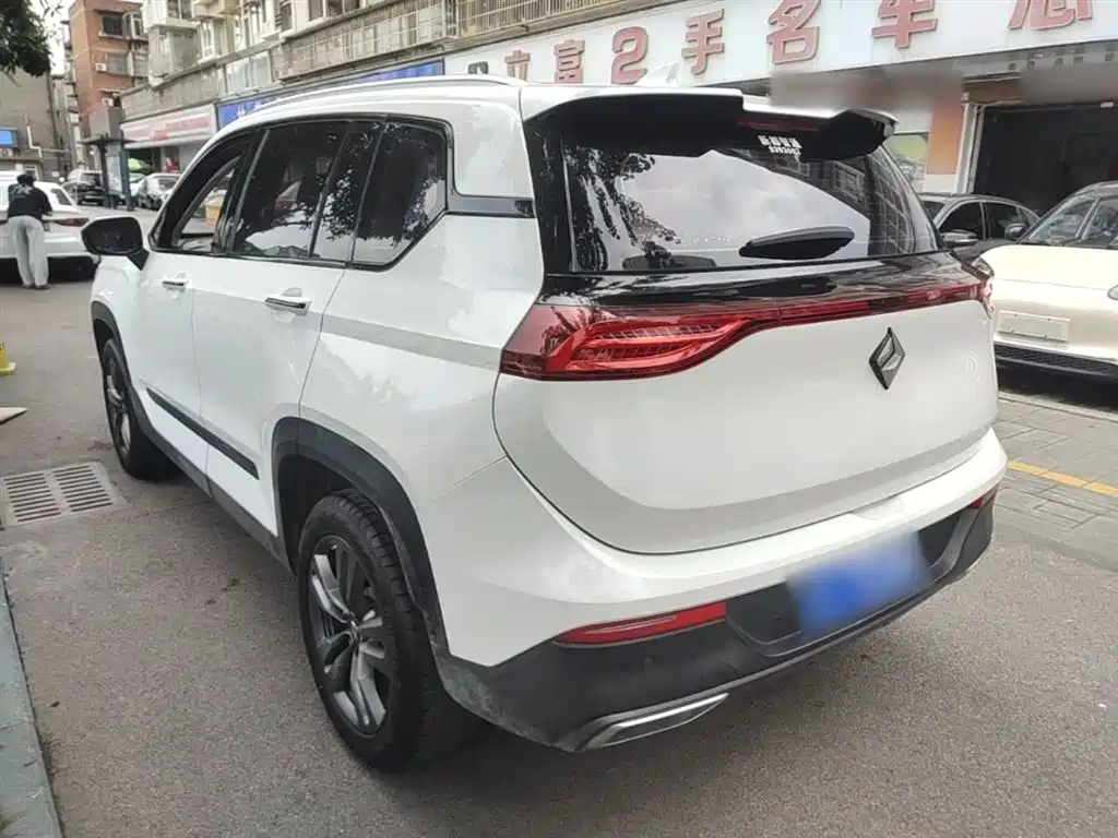 Baojun RS-5 2020 — фото 5