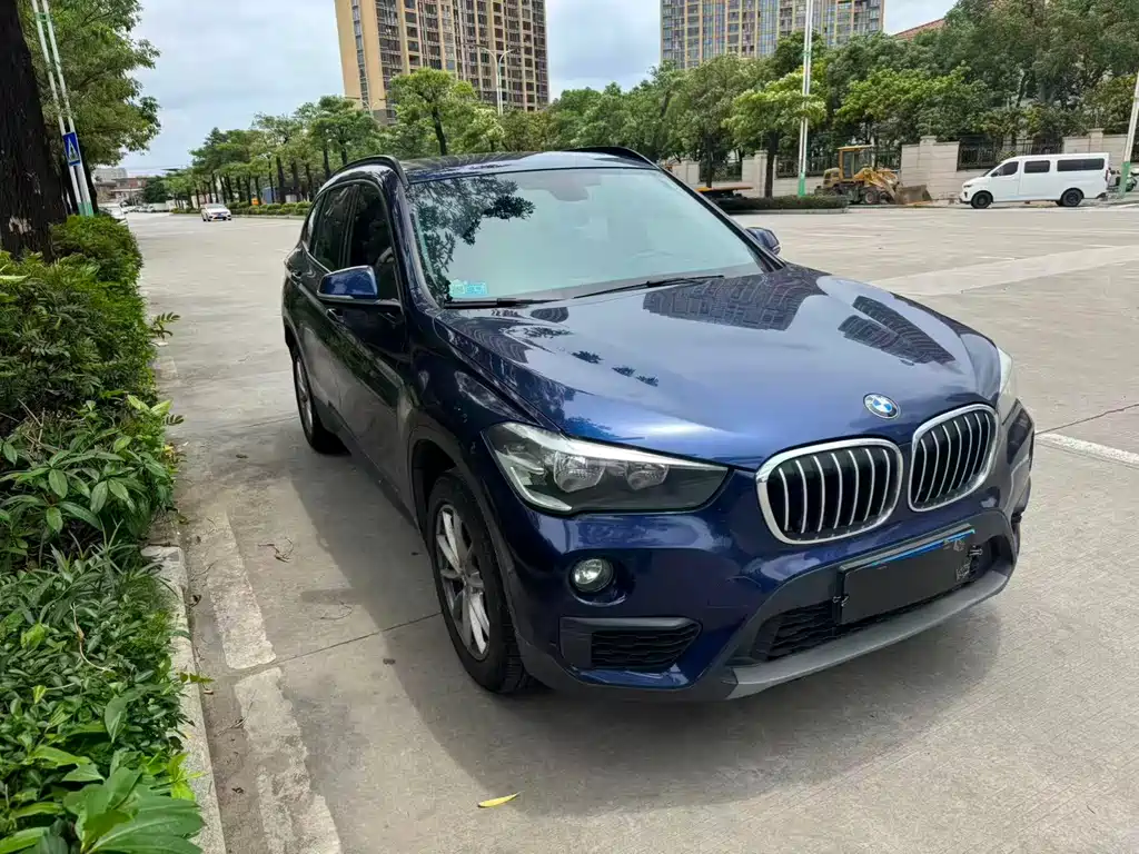BMW X1 2018 — фото 3