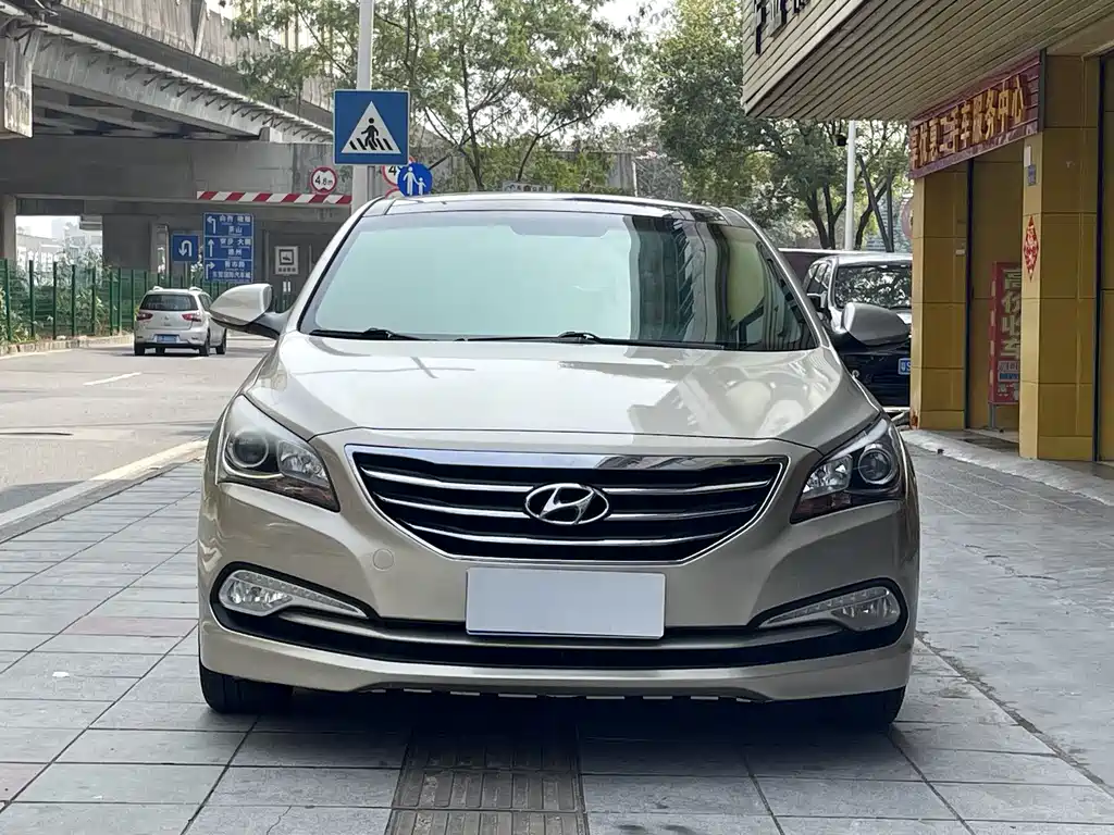 Hyundai Mistra 2015 — фото 2
