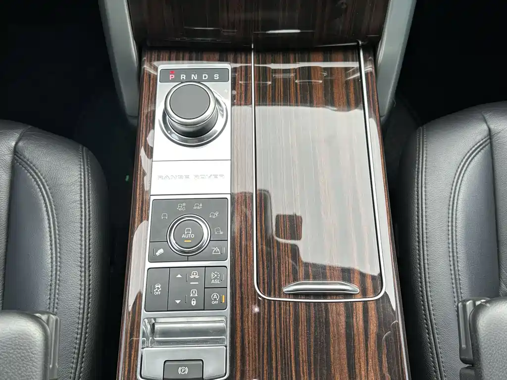 Land Rover Range Rover 2017 — фото 14