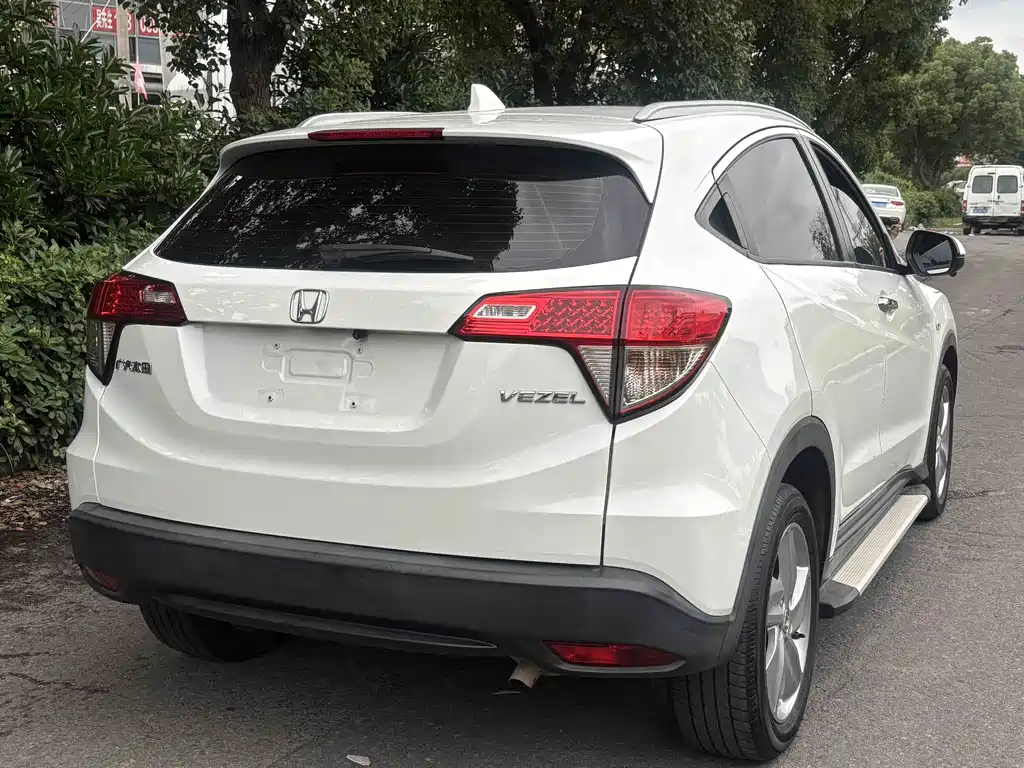 Honda Vezel 2022 — фото 8