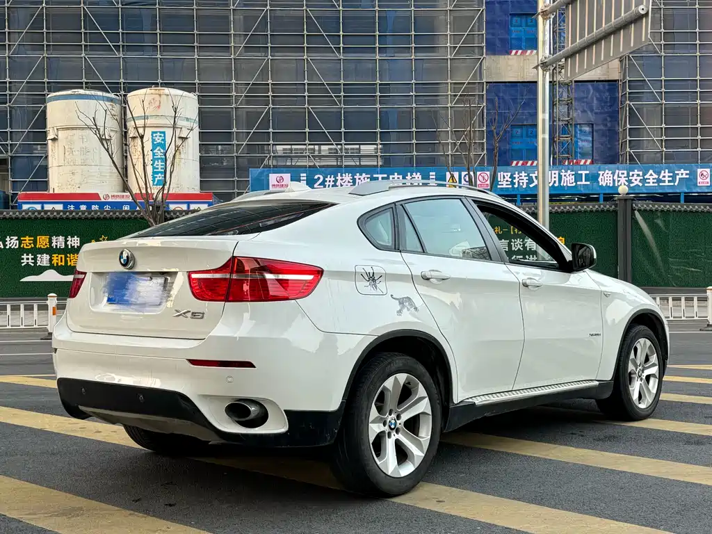 BMW X6 2011 — фото 7