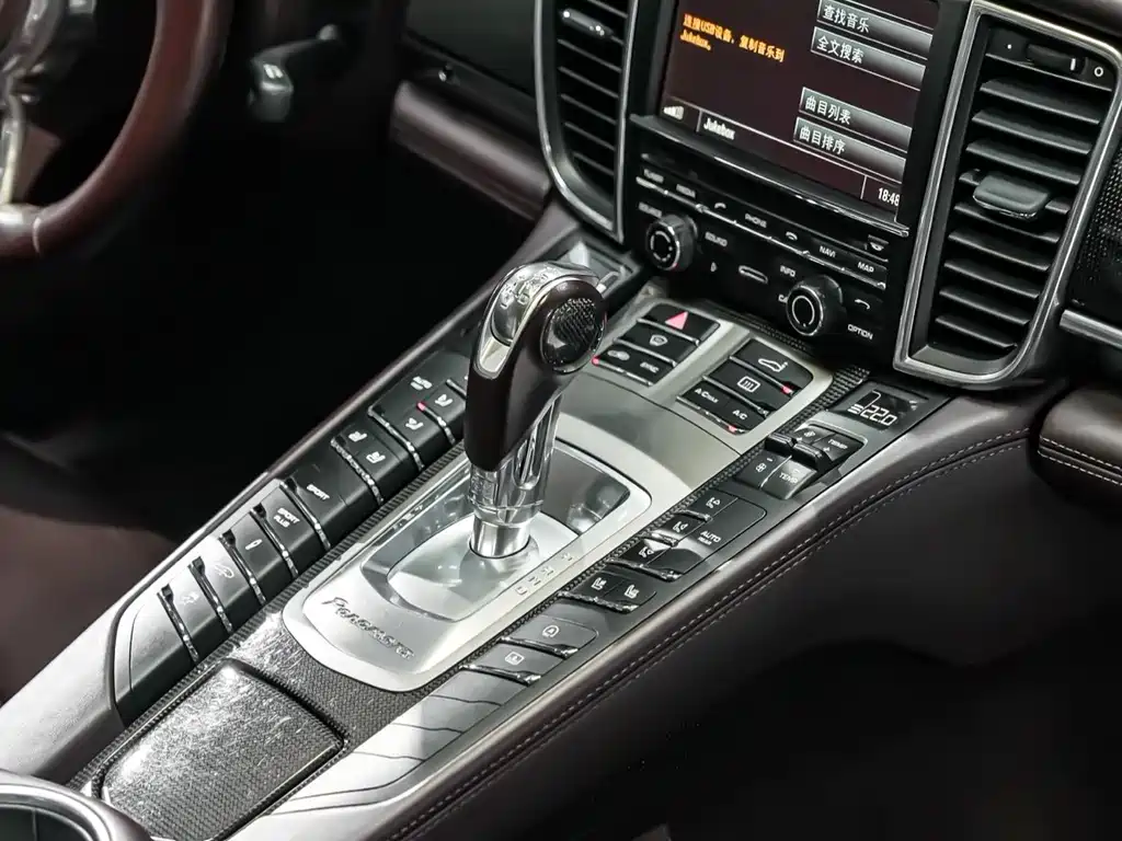 Porsche Panamera 2014 — фото 11