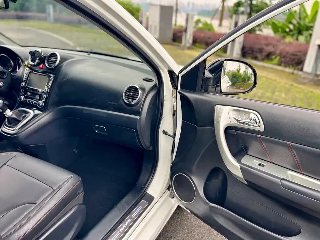 Haval H6 2014 — фото 13