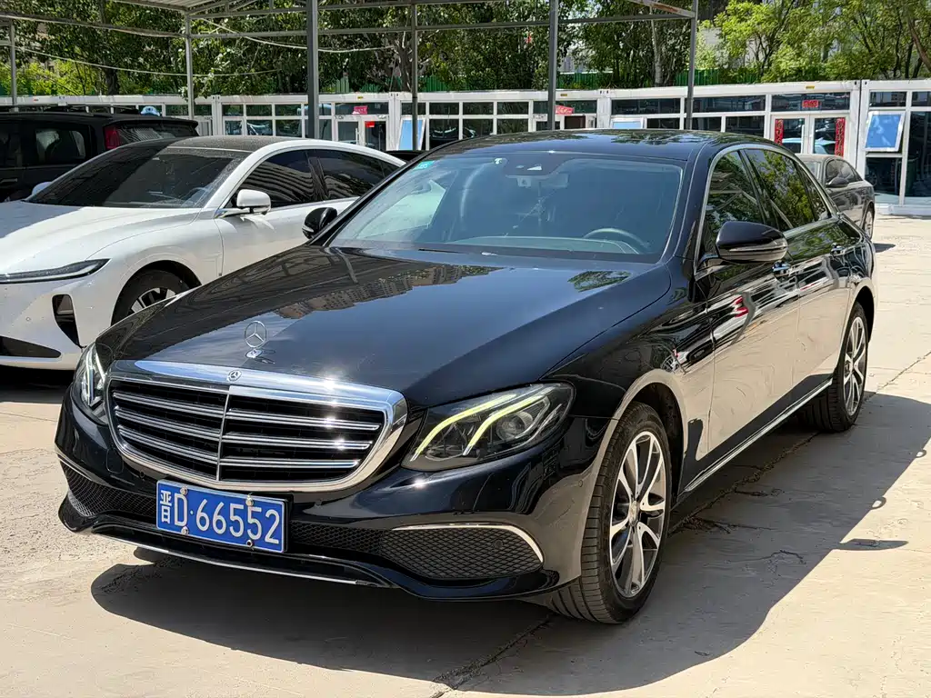 Mercedes-Benz E-Class 2016 — фото 1