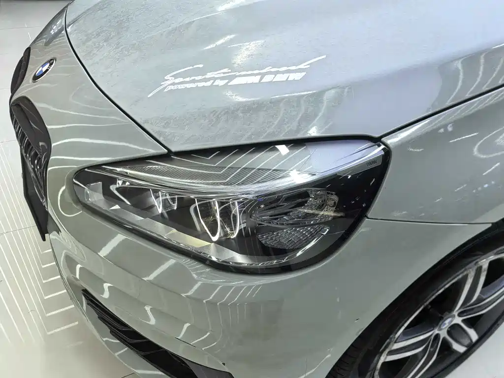BMW 2 Series Active Tourer 2017 — фото 15