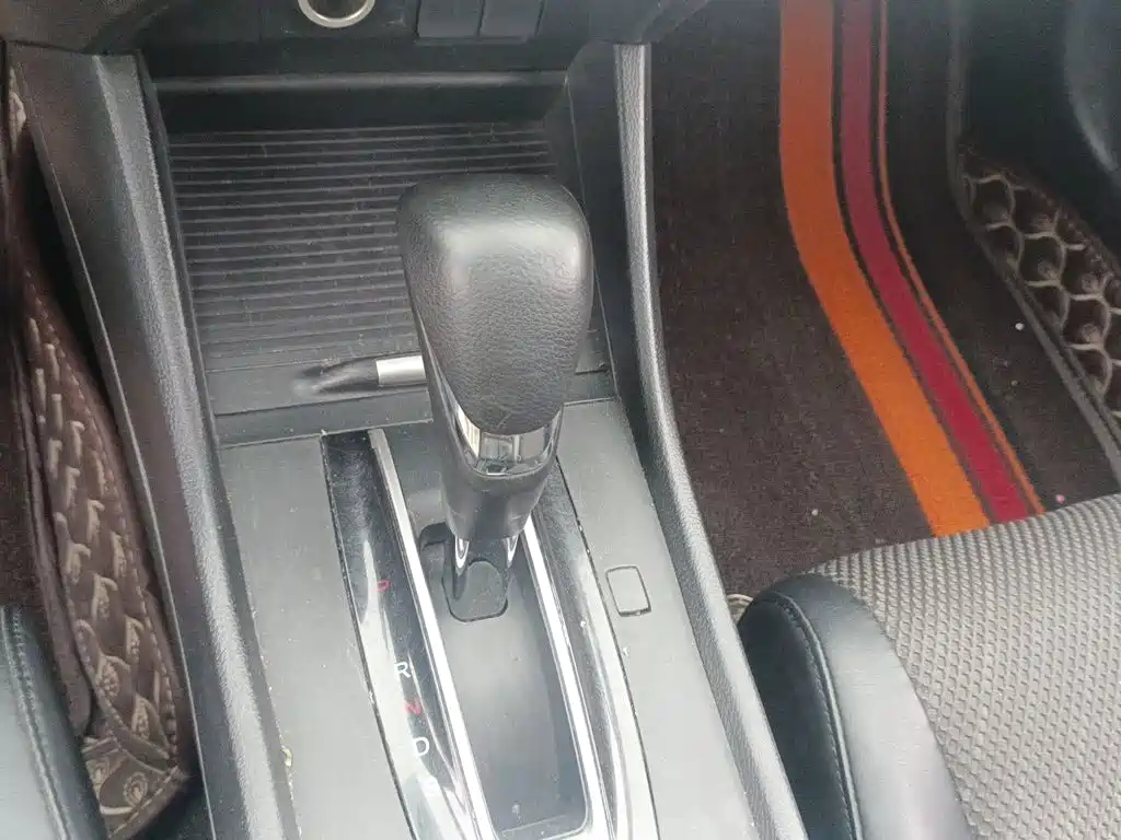 Honda Jade 2018 — фото 11