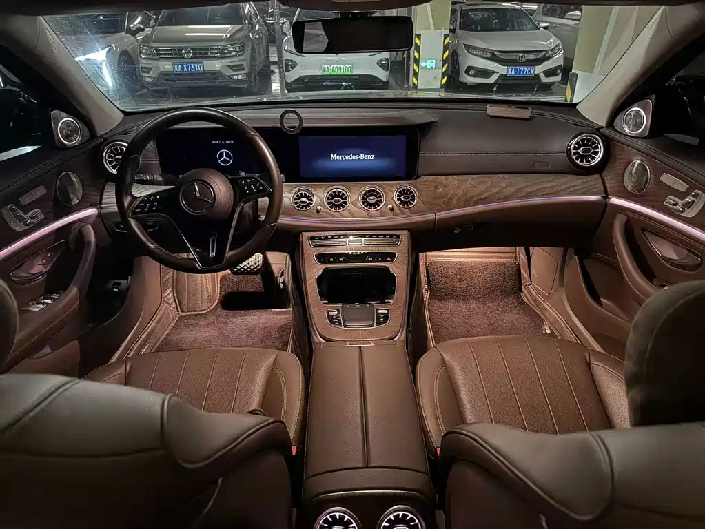 Mercedes-Benz E-Class 2022 — фото 3
