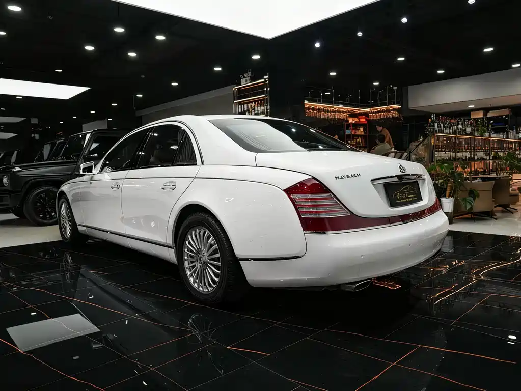 Maybach Maybach 2012 — фото 9