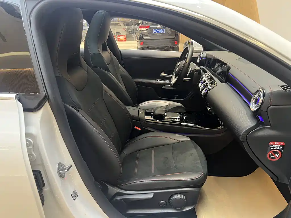 Mercedes-Benz CLA 2022 — фото 12