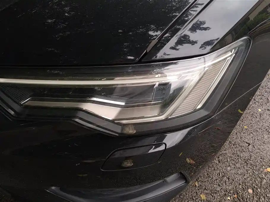 Audi A6L 2021