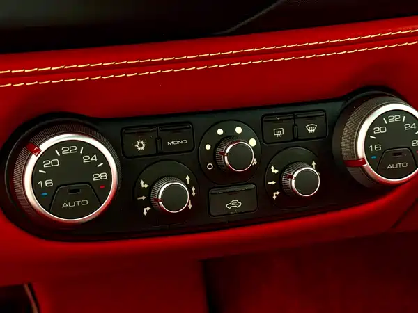 Ferrari 488 2015