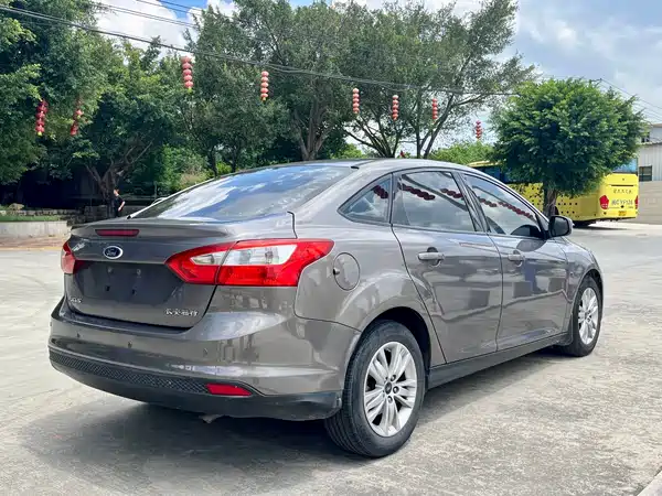 Ford Focus 2015