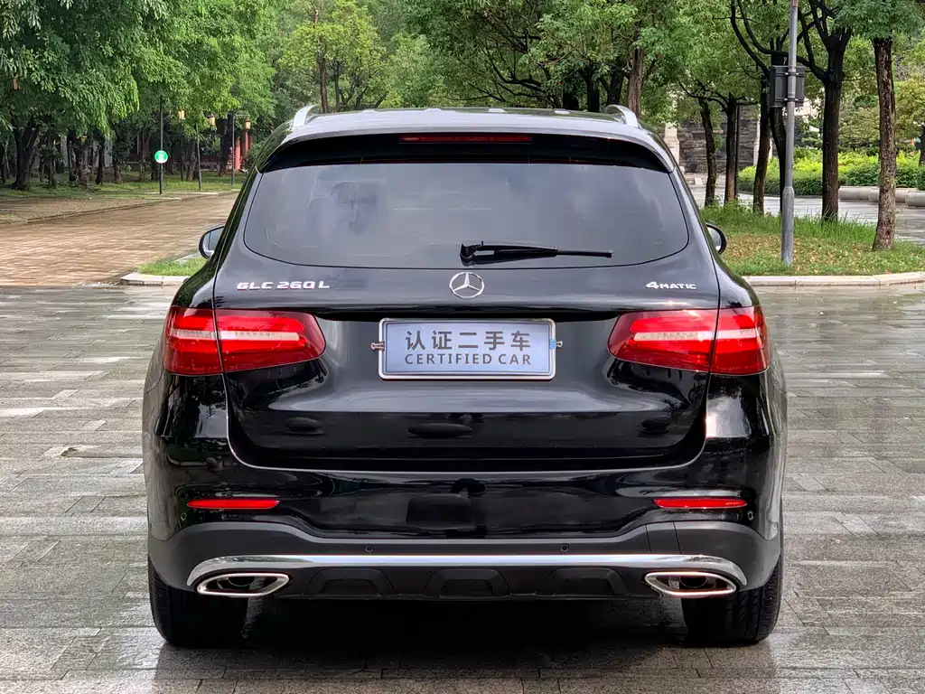 Mercedes-Benz GLC 2017 — фото 15