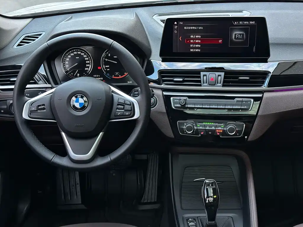 BMW X1 2023 — фото 16