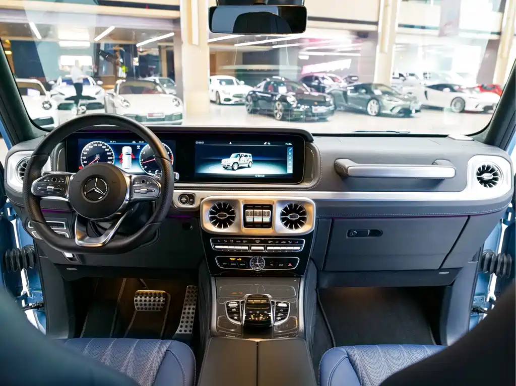 Mercedes-Benz G-Class 2024 — фото 10