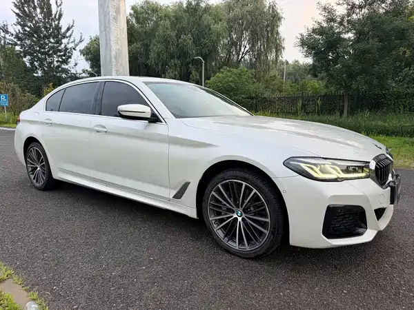 BMW 5 Series 2022