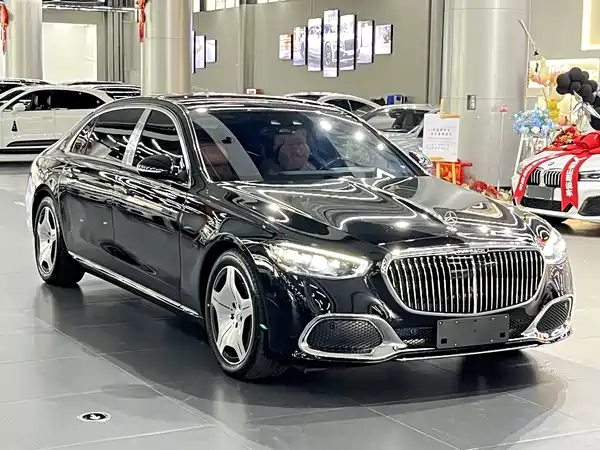 Mercedes-Benz Maybach S-Class 2025