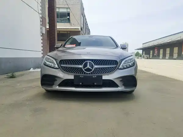 Mercedes-Benz C-Class 2019