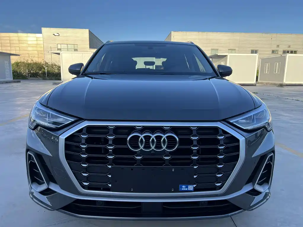 Audi Q3 2022