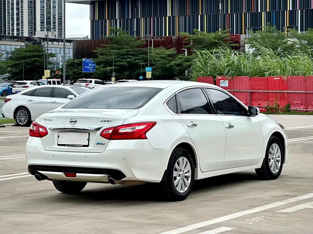 Nissan Teana 2018 — фото 4