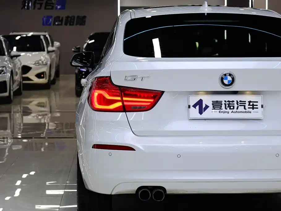 BMW 3 Series GT 2016 — фото 8