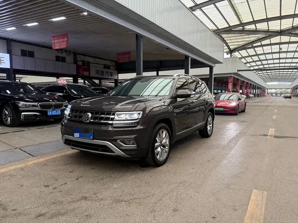 Volkswagen Teramont 2017 — фото 1