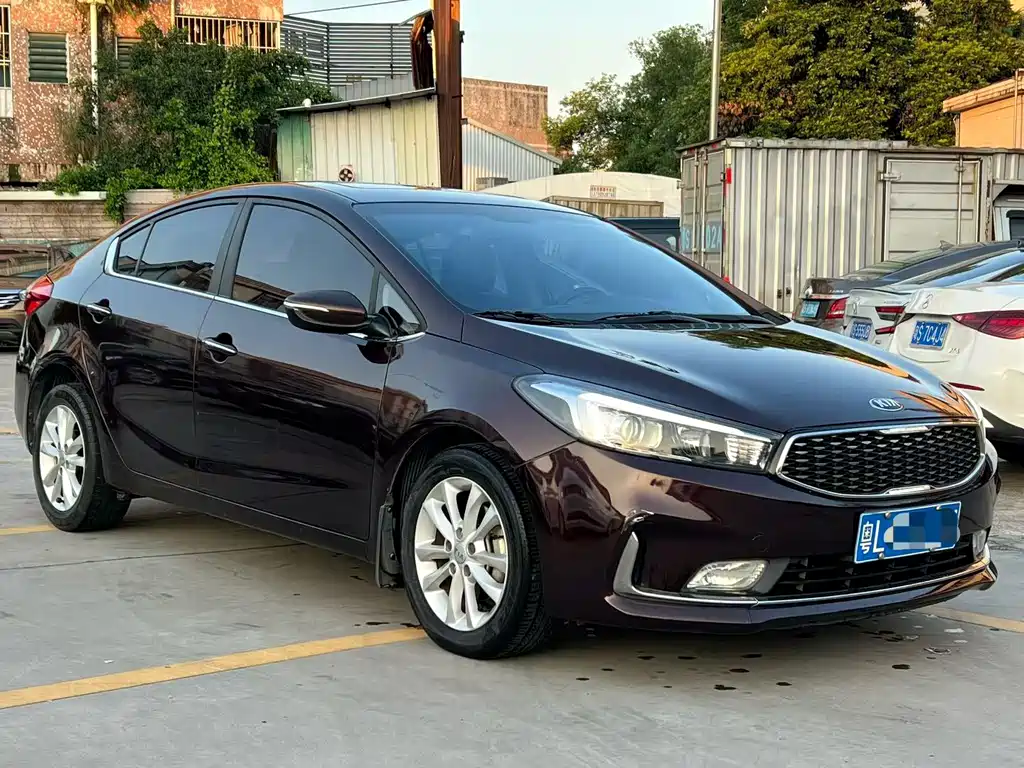 Kia K3 2016
