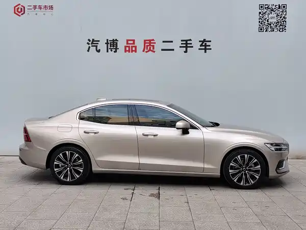 Volvo S60 2022