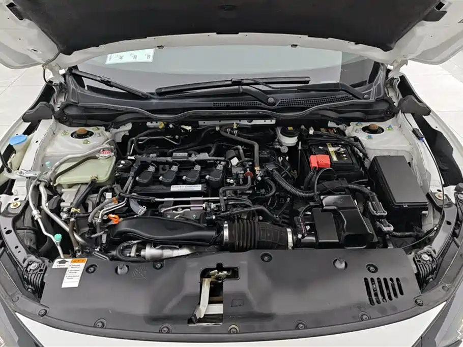 Honda Civic 2021 — фото 10
