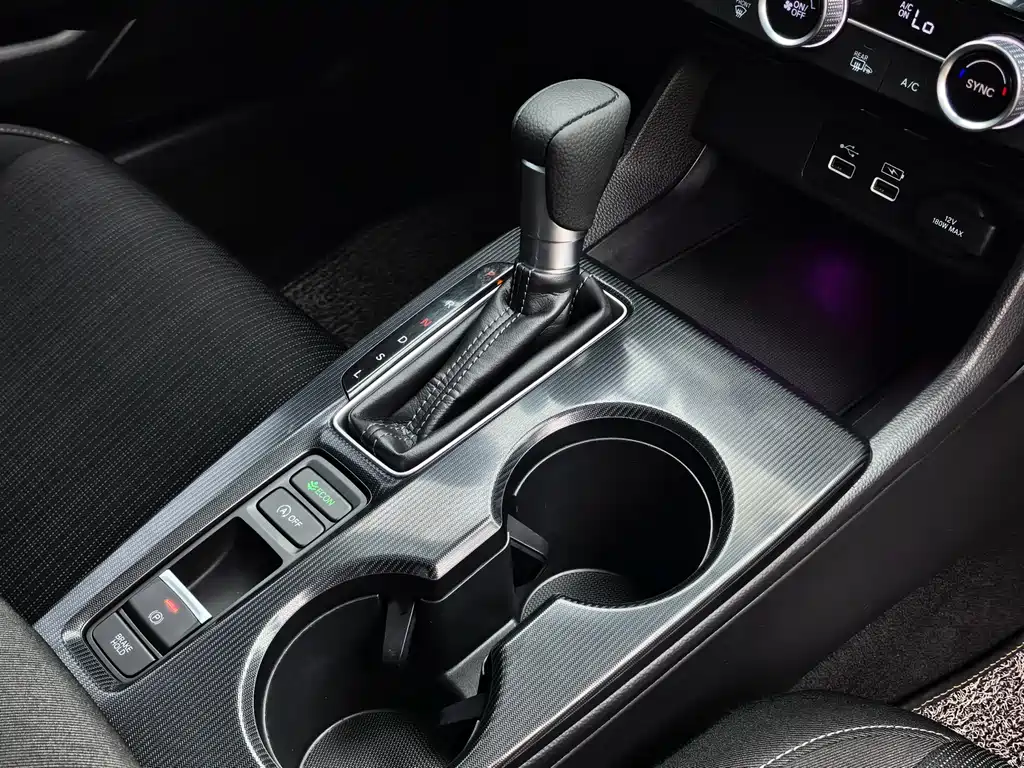 Honda Civic 2023 — фото 16