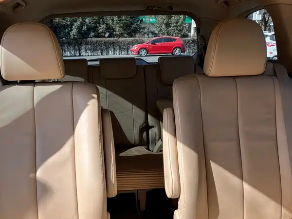Toyota Previa 2012