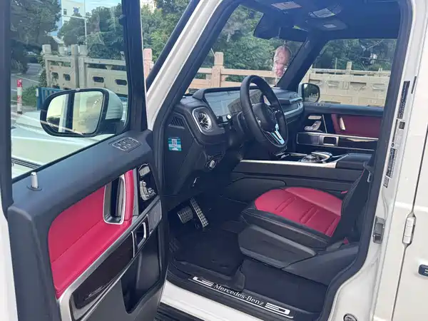 Mercedes-Benz G-Class 2019