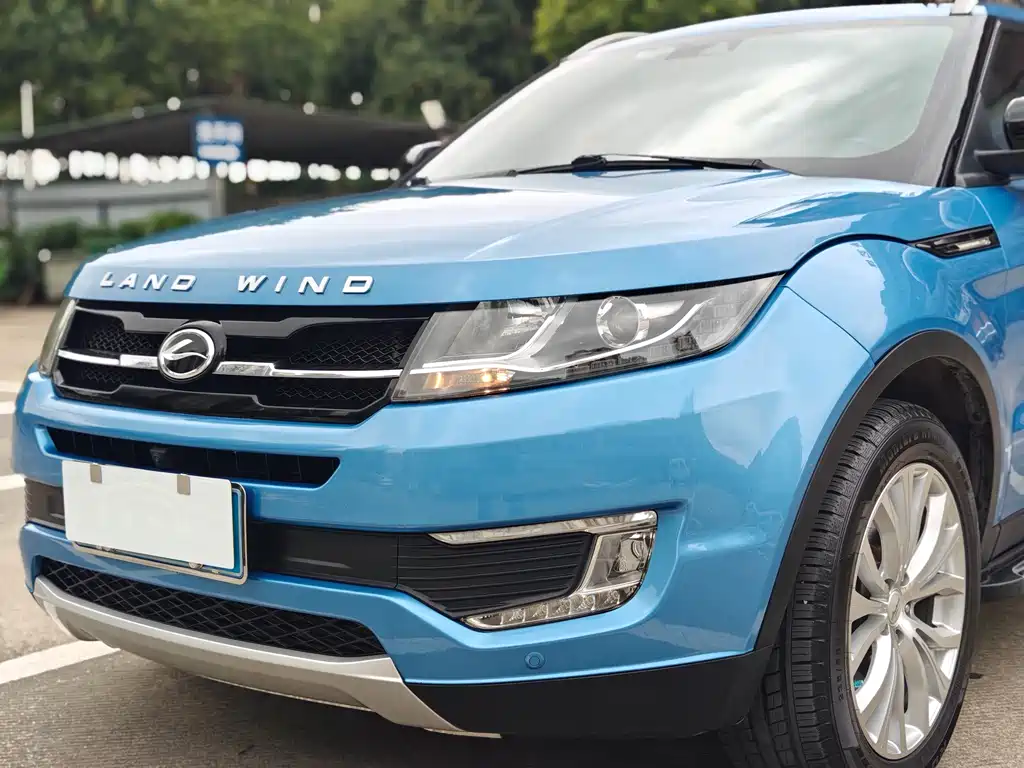 Landwind X7 2017 — фото 22