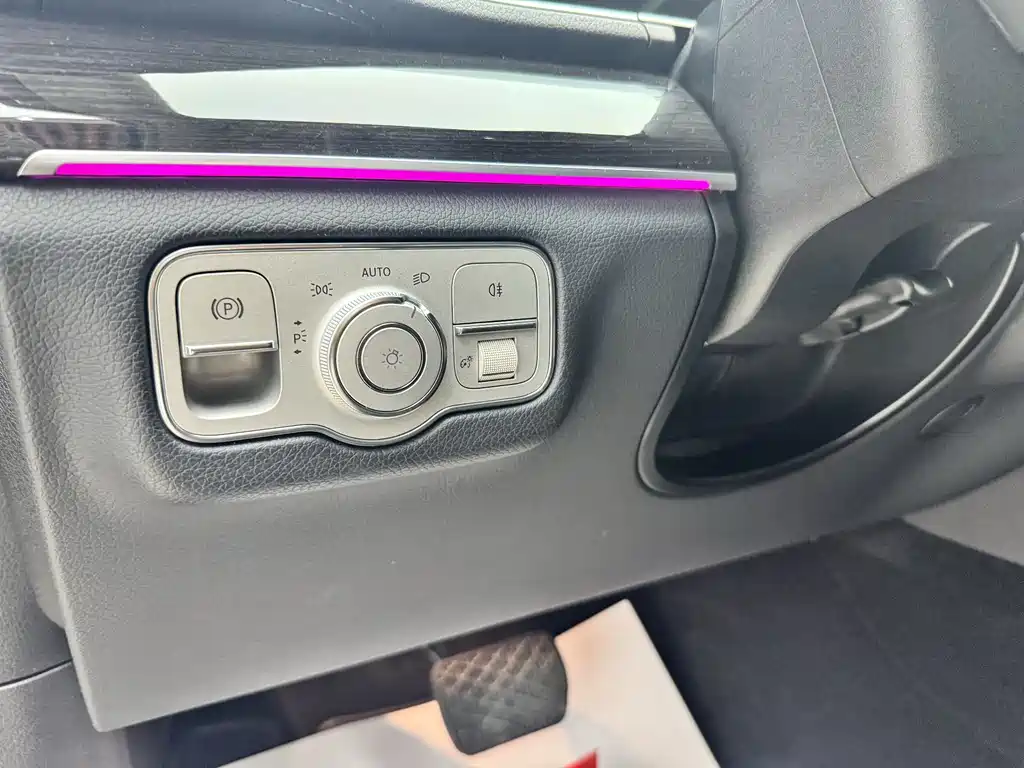 Mercedes-Benz GLE 2021 — фото 19