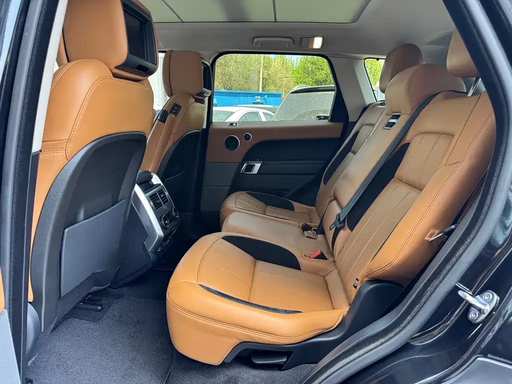 Land Rover Sport 2018 — фото 12