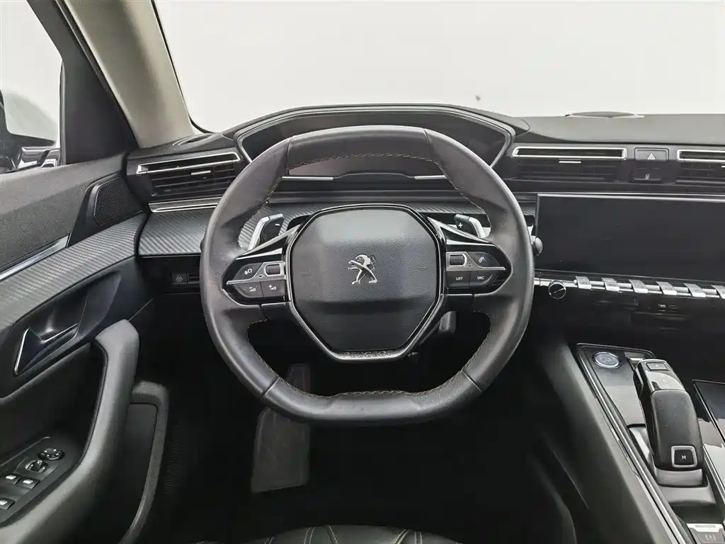 Peugeot 508 2022 — фото 11