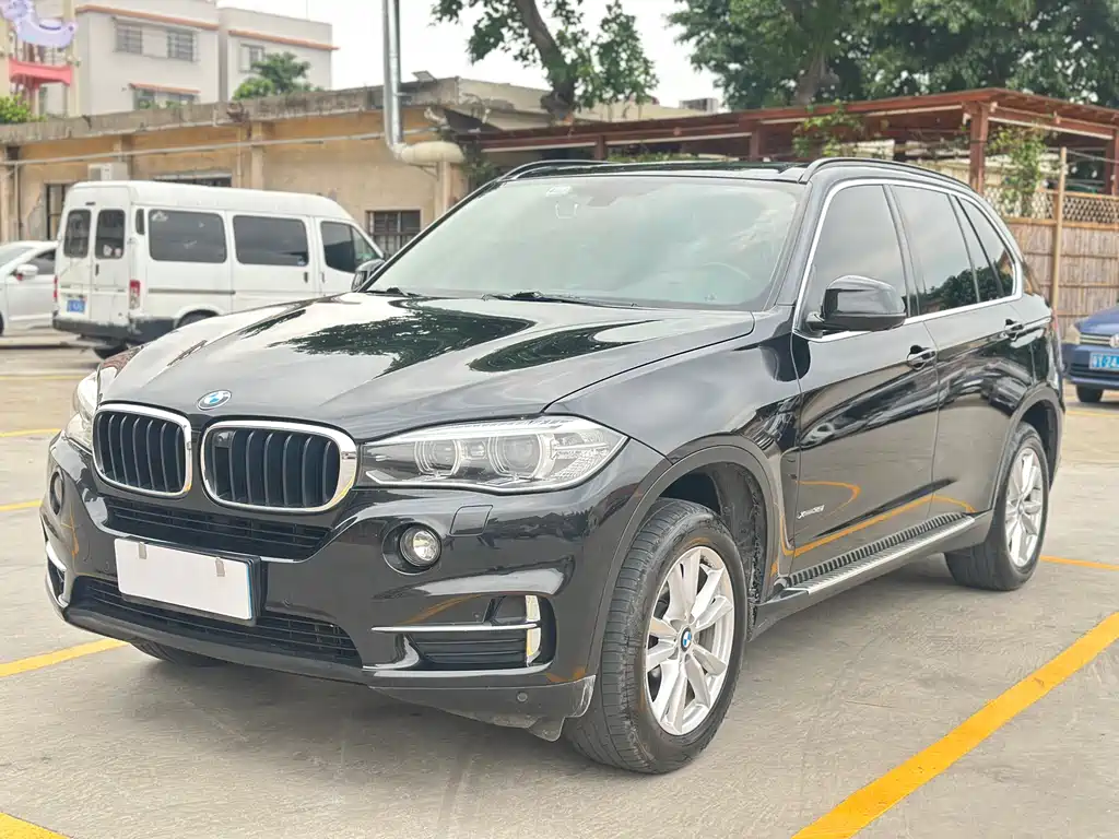 BMW X5 2015 — фото 1