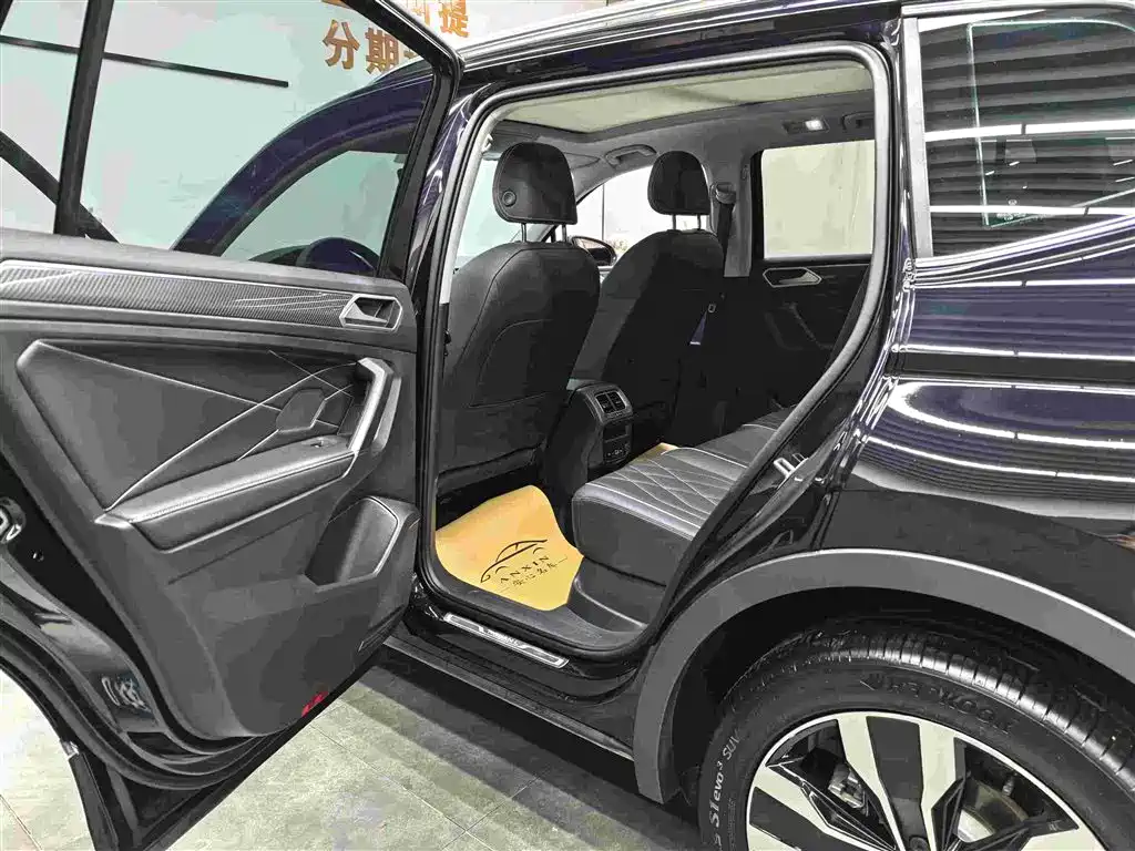 Volkswagen Tiguan L 2025 — фото 12
