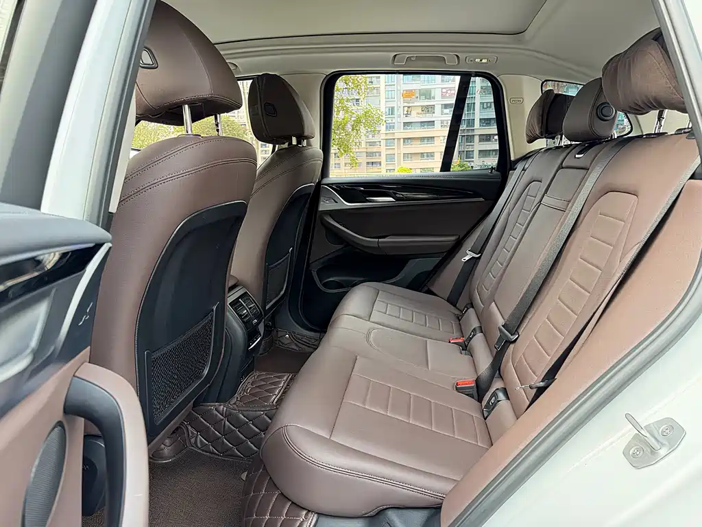 BMW X3 2020 — фото 11