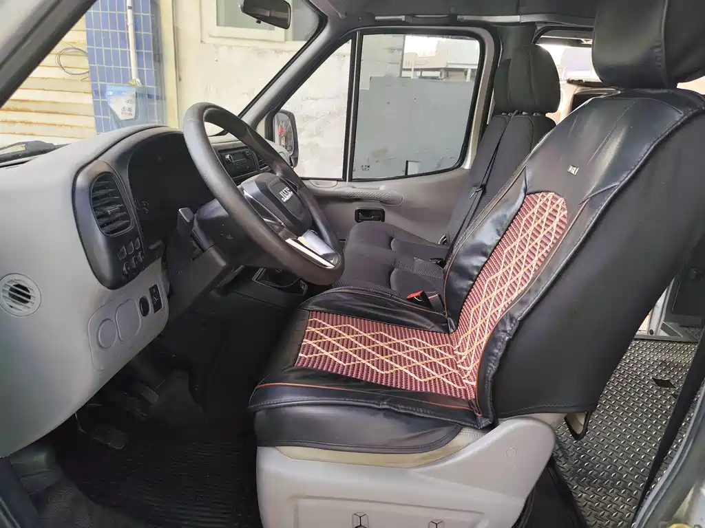 JMC Tesla 2019