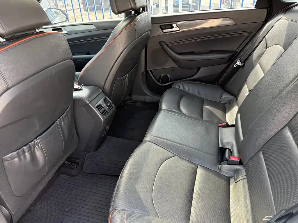 Hyundai Sonata 2017 — фото 8