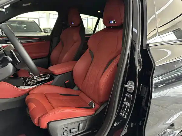 BMW X4 M 2022