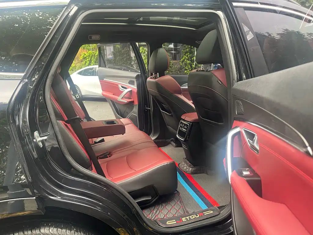 Jetour Jietu X70 PLUS 2022 — фото 17