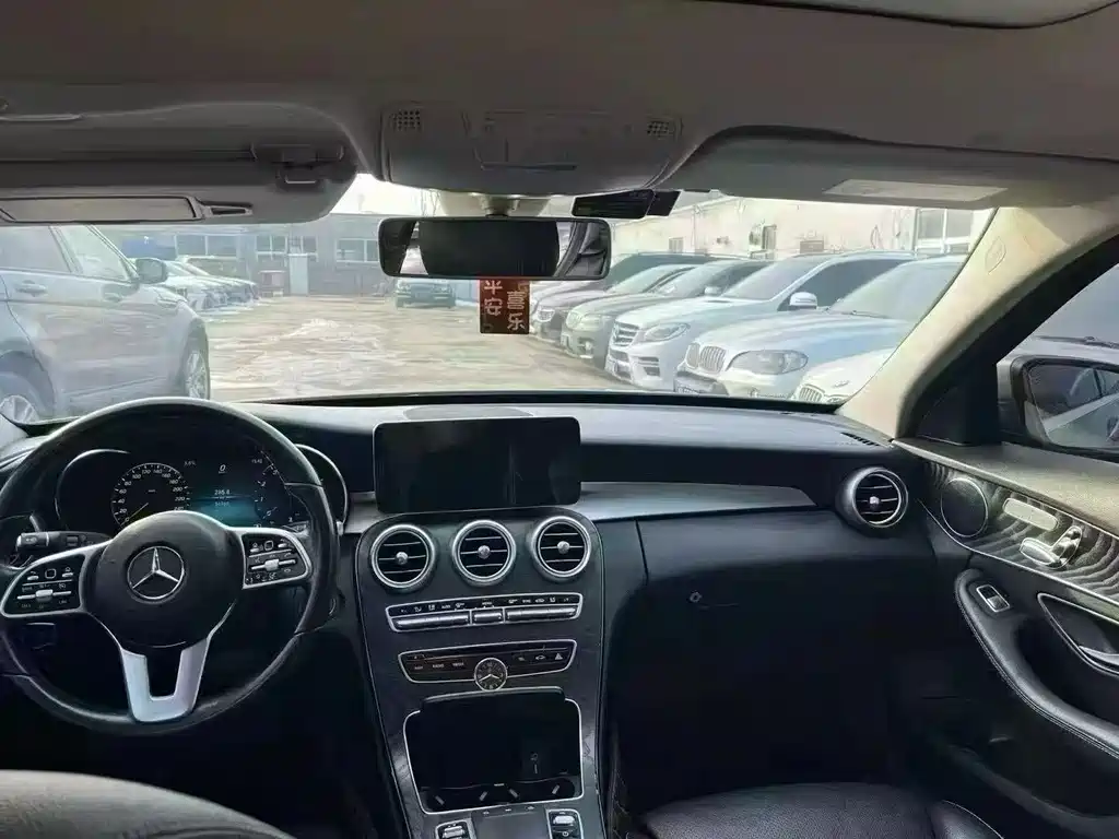 Mercedes-Benz C-Class 2019