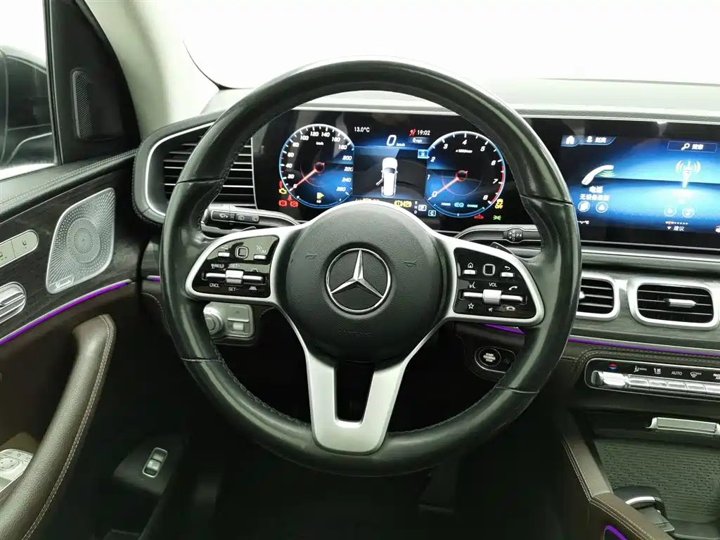 Mercedes-Benz GLS 2021 — фото 11