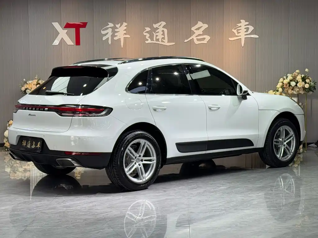 Porsche Macan 2021 — фото 10